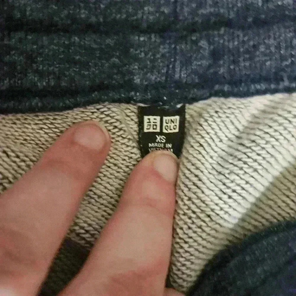 Uniqlo navy blue joggers! - Picture 3 of 7